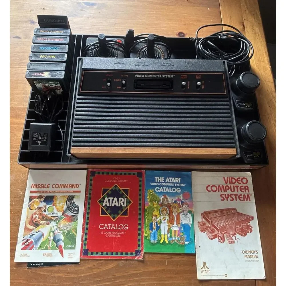 Atari 2600a Console Woodgrain Controller Games & Hartzell Organizer Works